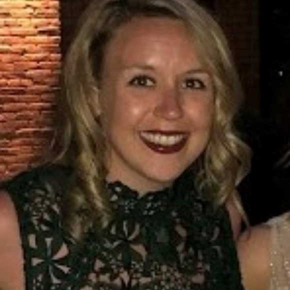 Meet your Posher, Ashley - Picture 1 of 2